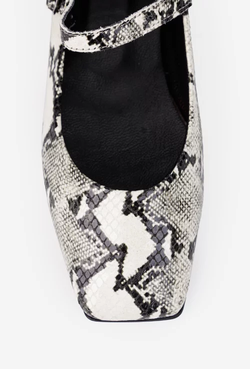 Balerini dama NUR din piele lacuita bej deschis cu imprimeu si varful patrat