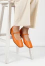 Balerini dama NUR din piele portocalie cu varful patrat