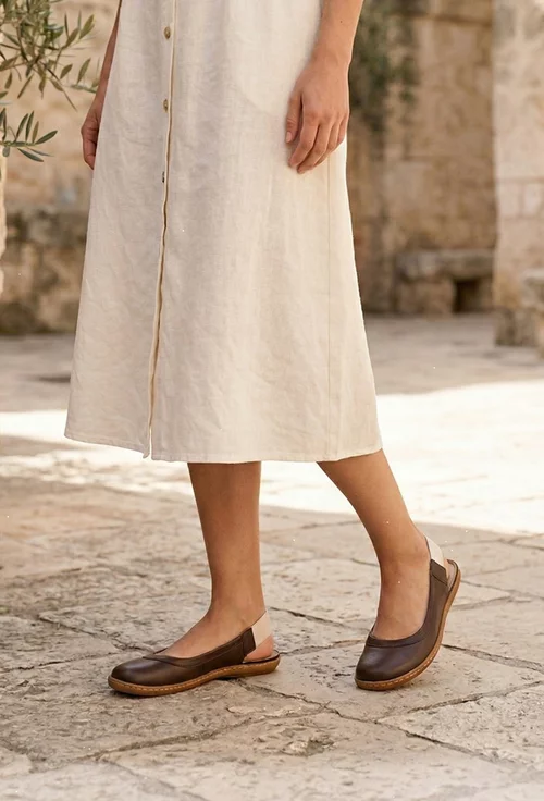 Balerini dama NUR maro inchis din piele naturala cu decupaj