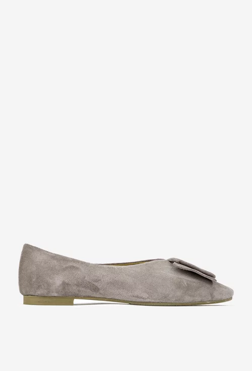 Balerini dama taupe din piele intoarsa cu ornament