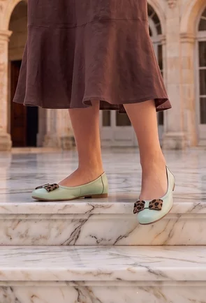 Balerini dama verzi din piele naturala cu funda
