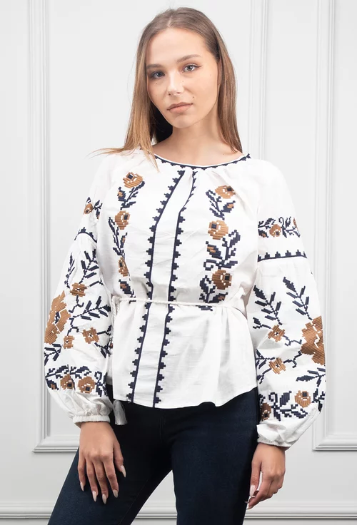Bluza alba cu snur si broderie