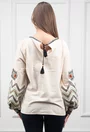 Bluza bej accesorizata cu broderie