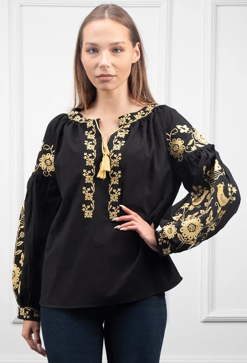 Bluza neagra cu broderie