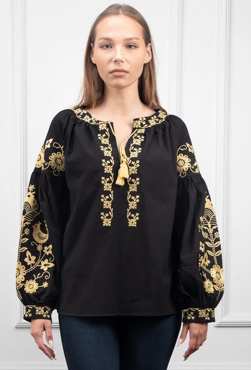 Bluza neagra cu broderie