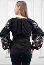 Bluza neagra cu broderie si cordon in talie