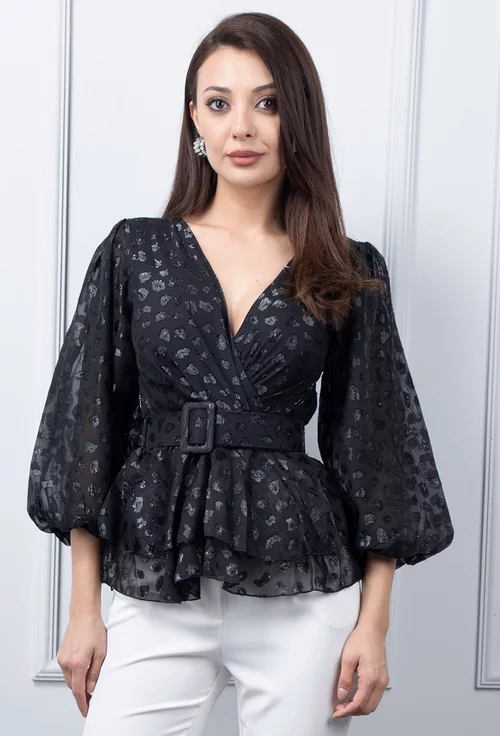 Bluza neagra cu volane