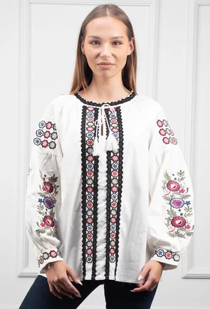 Bluza stil ie alba cu broderie