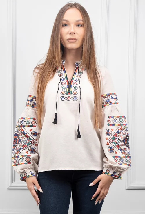 Bluza stil ie cu maneci bufante si broderie