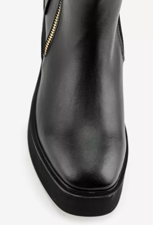 Botine dama negre din piele cu fermoar decorativ auriu