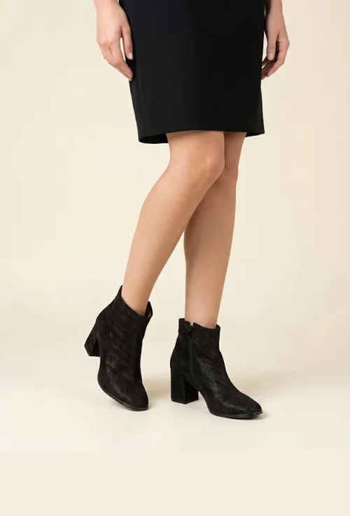 Botine dama negre din piele intoarsa picture - 2