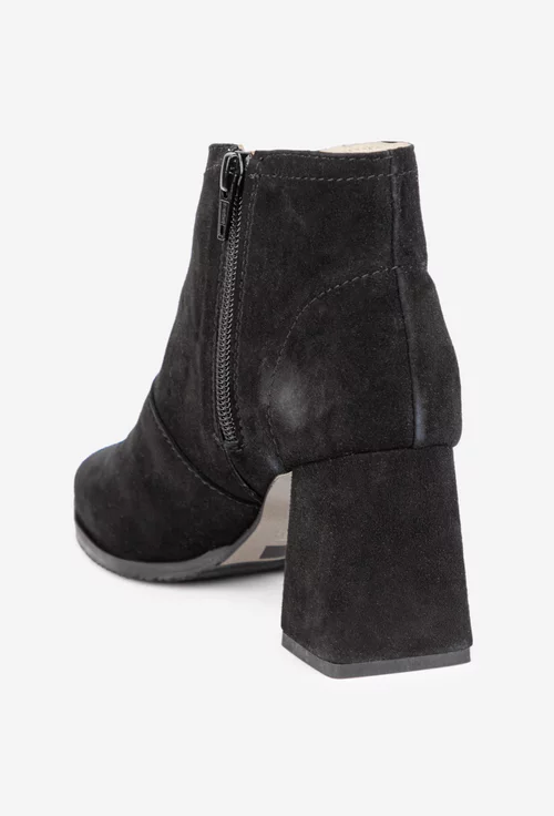 Botine dama negre din piele intoarsa cu fermoar decorativ in fata