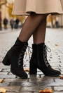 Botine dama negre din piele intoarsa cu toc