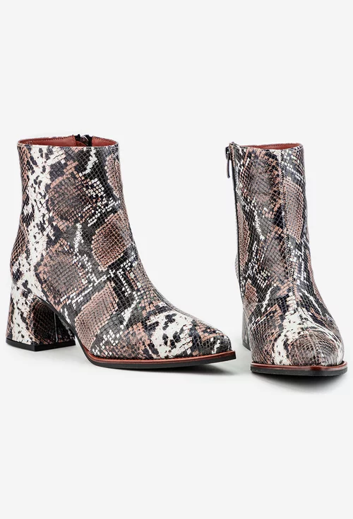 Botine din piele snake print cu varful ascutit