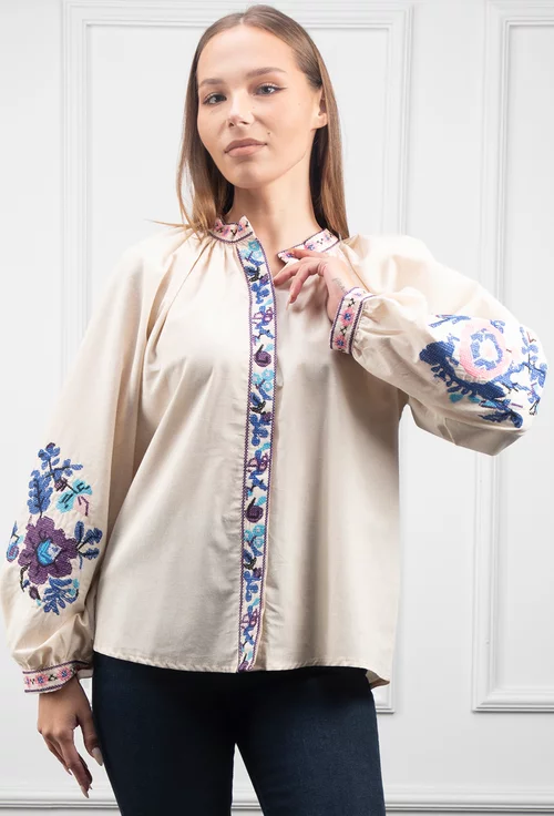 Camasa bej accesorizata cu broderie florala
