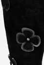 Cizme negre din piele intoarsa cu aplicatii florale