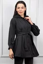 Geaca neagra cu capse