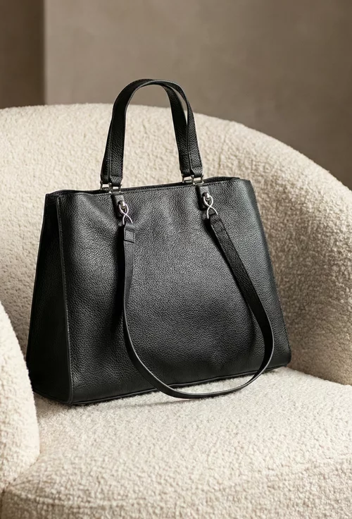 Geanta dama din piele texturata neagra