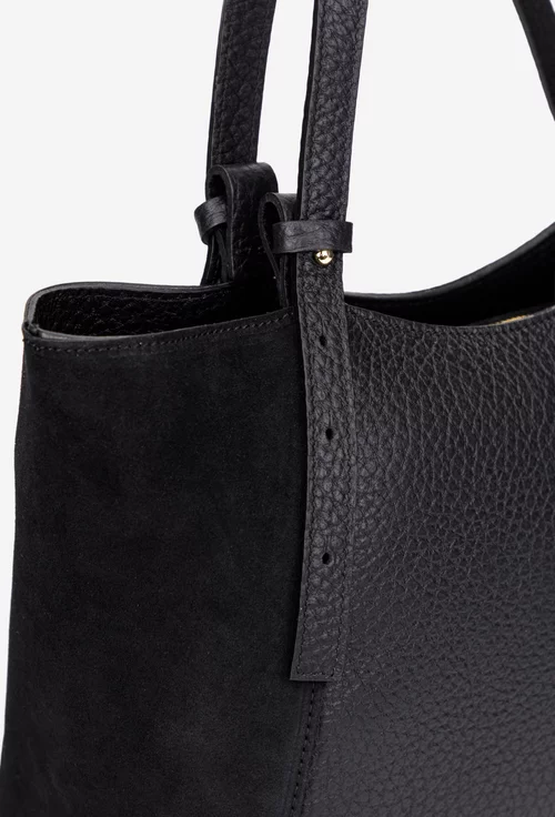 Geanta dama din piele texturata si intoarsa neagra