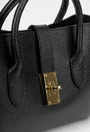 Geanta dama neagra confectionata din piele texturata