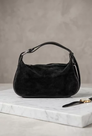 Geanta dama neagra din piele intoarsa cu insertii din piele texturata