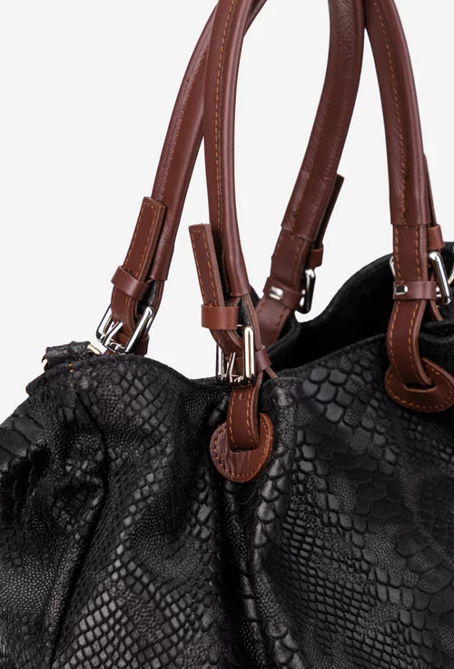 Geanta dama neagra din piele naturala cu aspect piele de crocodil