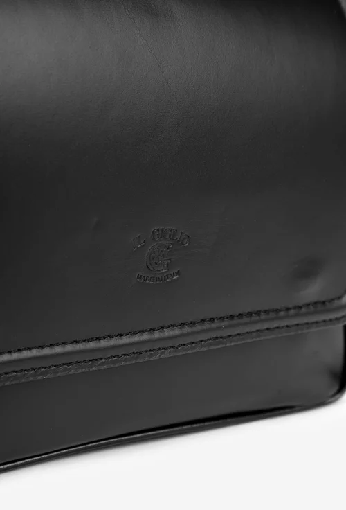 Geanta dama neagra din piele naturala cu clapeta