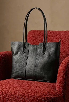 Geanta dama neagra din piele texturata