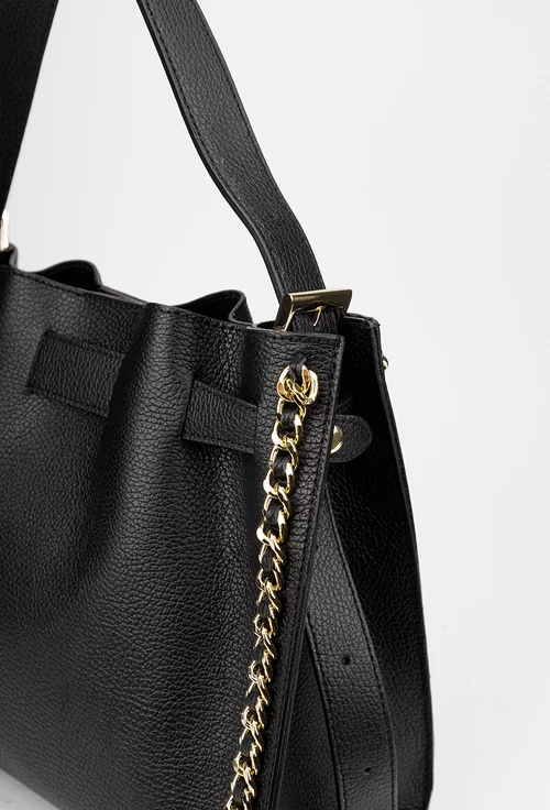 Geanta dama neagra din piele texturata cu ornament lant