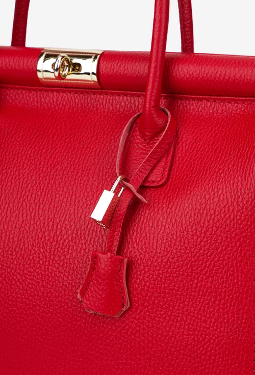 Geanta dama rosie din piele texturata cu detaliu lacat