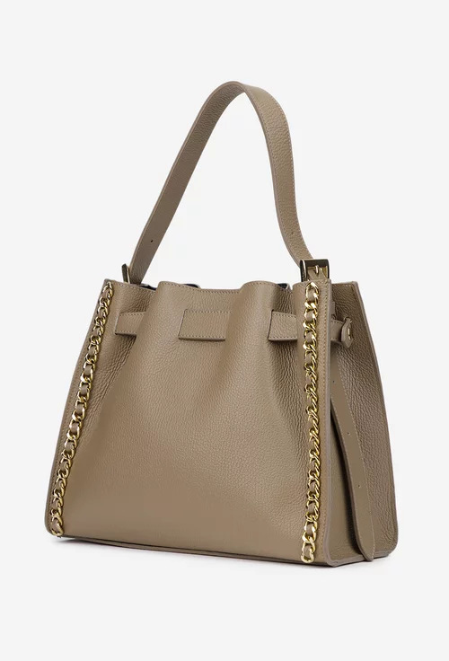 Geanta dama taupe din piele texturata cu ornament lant