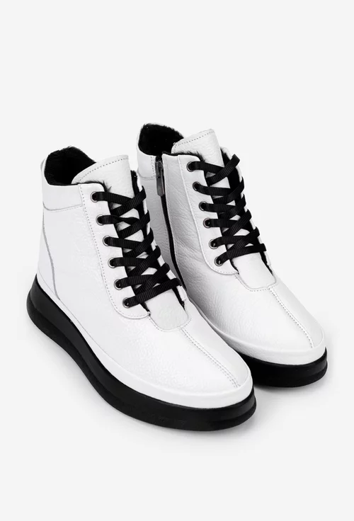 Ghete dama albe din piele texturata