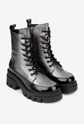 Ghete dama argintii cu negru din piele