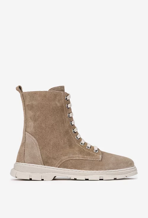 Ghete dama bej din piele intoarsa