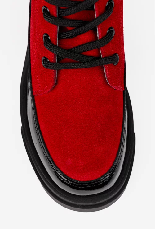 Ghete dama din piele intoarsa rosie cu detaliu negru