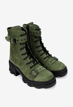 Ghete dama din piele intoarsa verde accesorizate