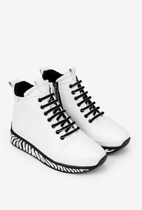 Ghete dama din piele naturala alba cu detalii negre