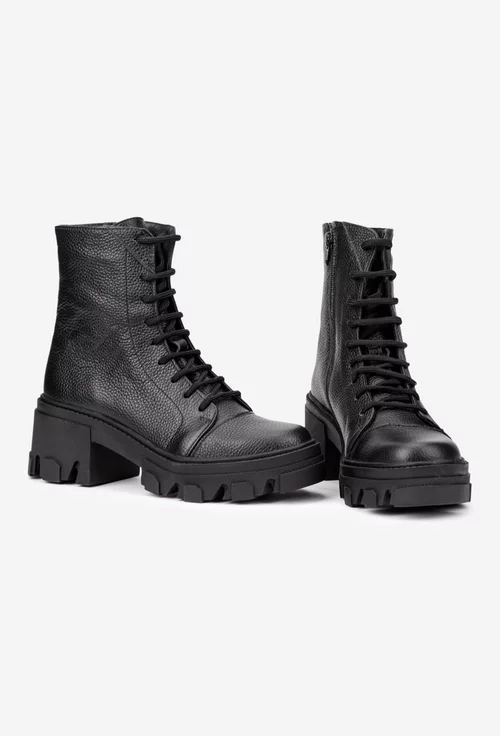 Ghete dama din piele texturata neagra