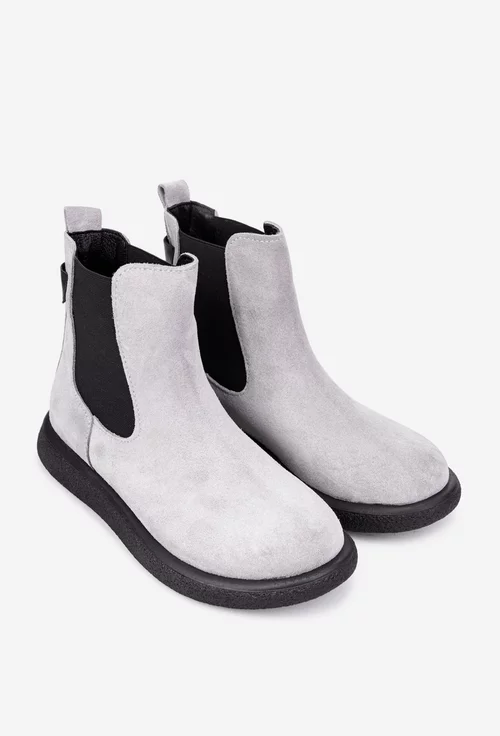 Ghete dama gri din piele intoarsa cu elastic in laterale