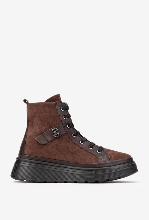 Ghete dama maro din piele nabuc cu ornament