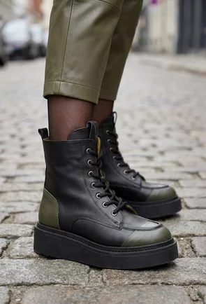 Ghete dama negre cu kaki din piele naturala