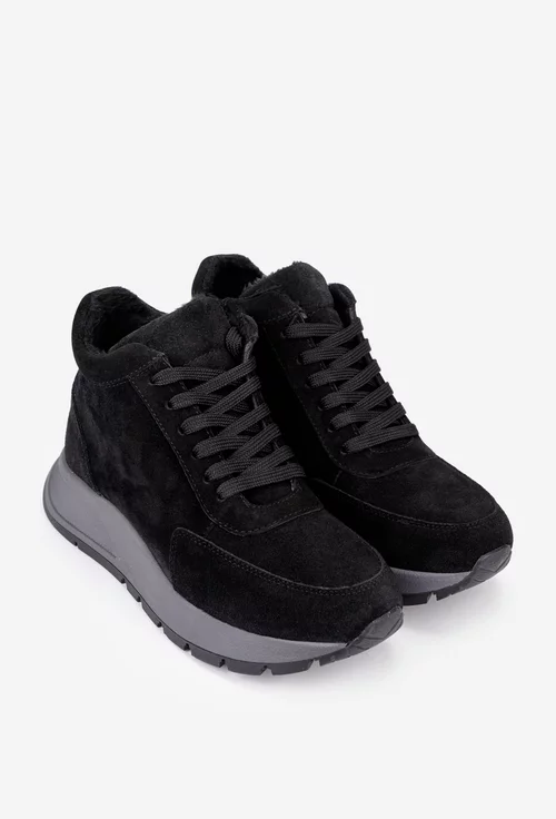 Ghete dama negre din piele intoarsa