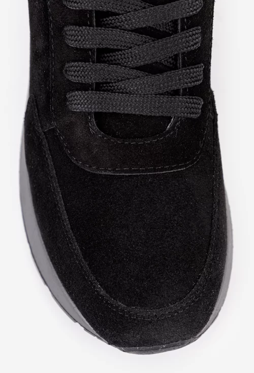 Ghete dama negre din piele intoarsa