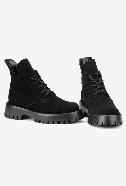 Ghete dama negre din piele intoarsa