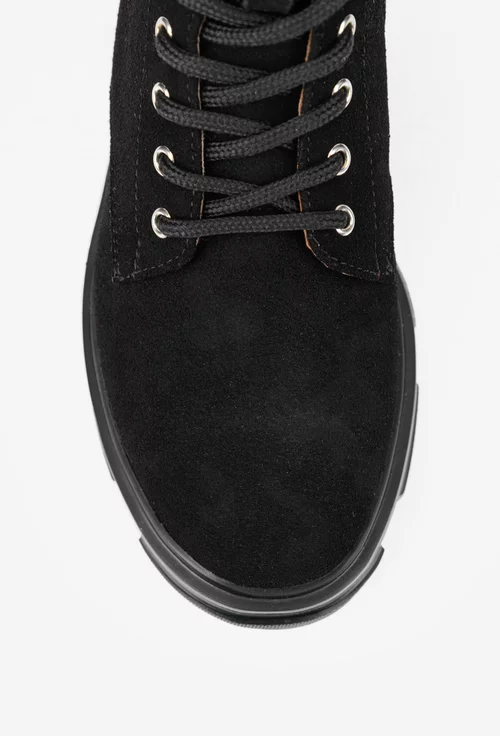 Ghete dama negre din piele intoarsa