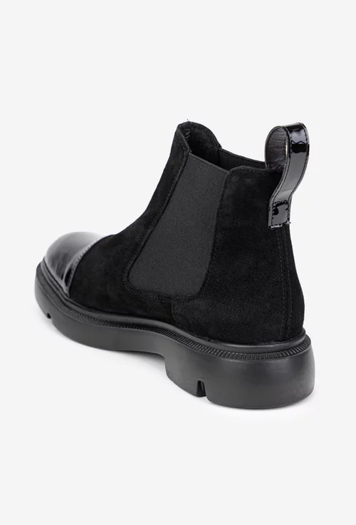 Ghete dama negre din piele intoarsa cu detaliu lacuit