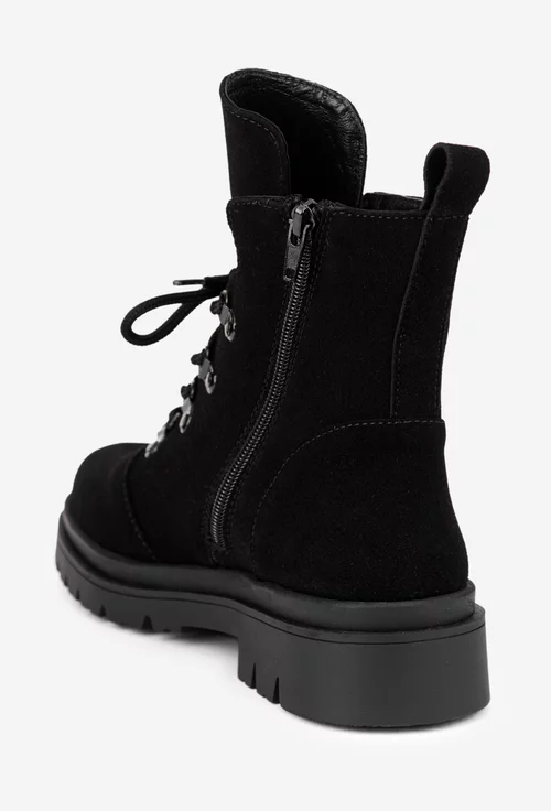 Ghete dama negre din piele intoarsa cu ornament