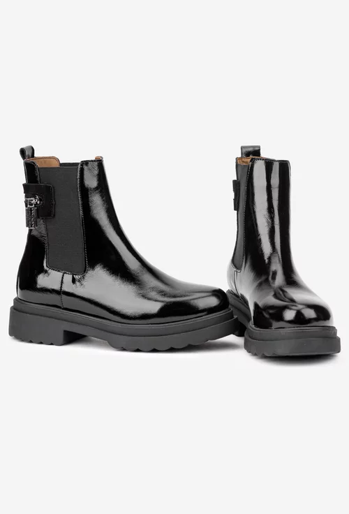 Ghete dama negre din piele lacuita cu ornament