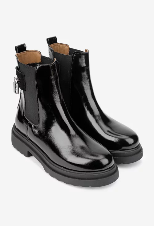 Ghete dama negre din piele lacuita cu ornament