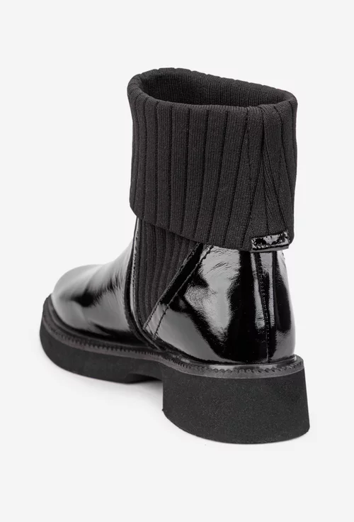 Ghete dama negre din piele lacuita si material textil